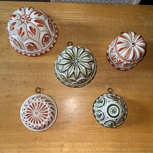 VINTAGE ABC BASSANO ITALY CERAMIC WALL HANGING MOLDS HAND PAINTED RUSTIC DECOR 5